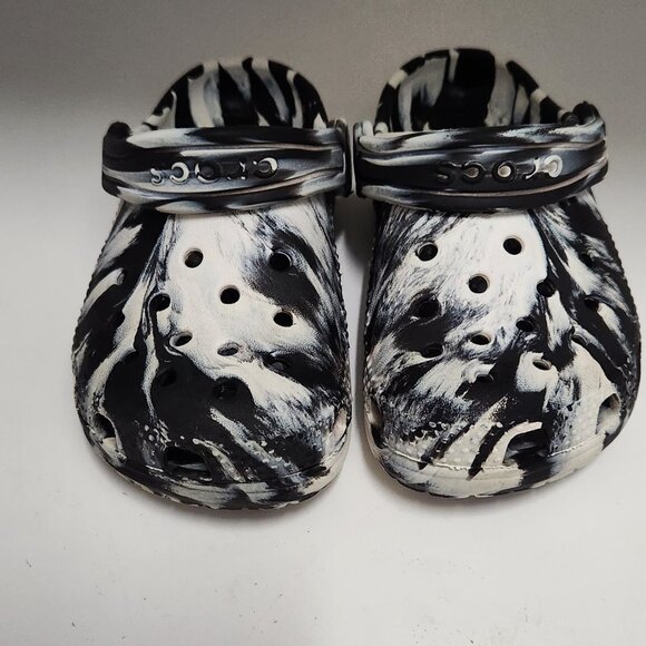 Crocs - Unisex classic size 8, black-white - Picture 2 of 5